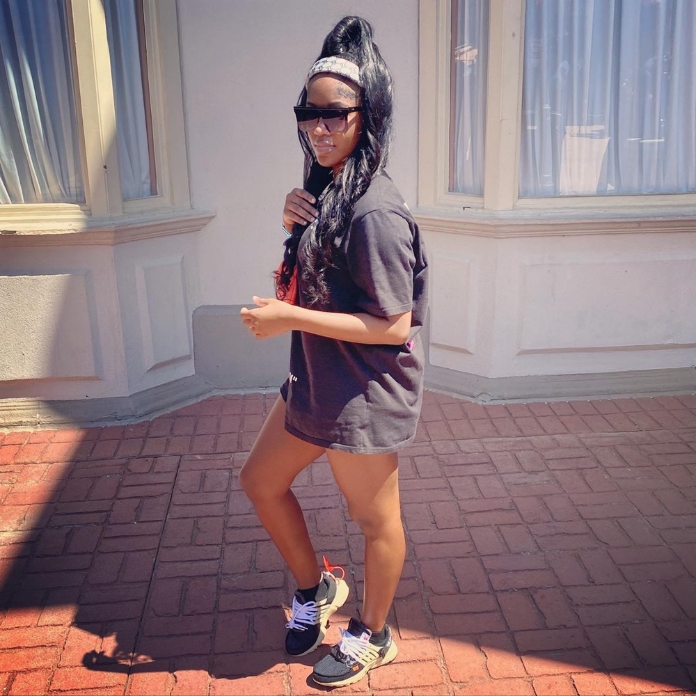 Meet your Posher, Anijah